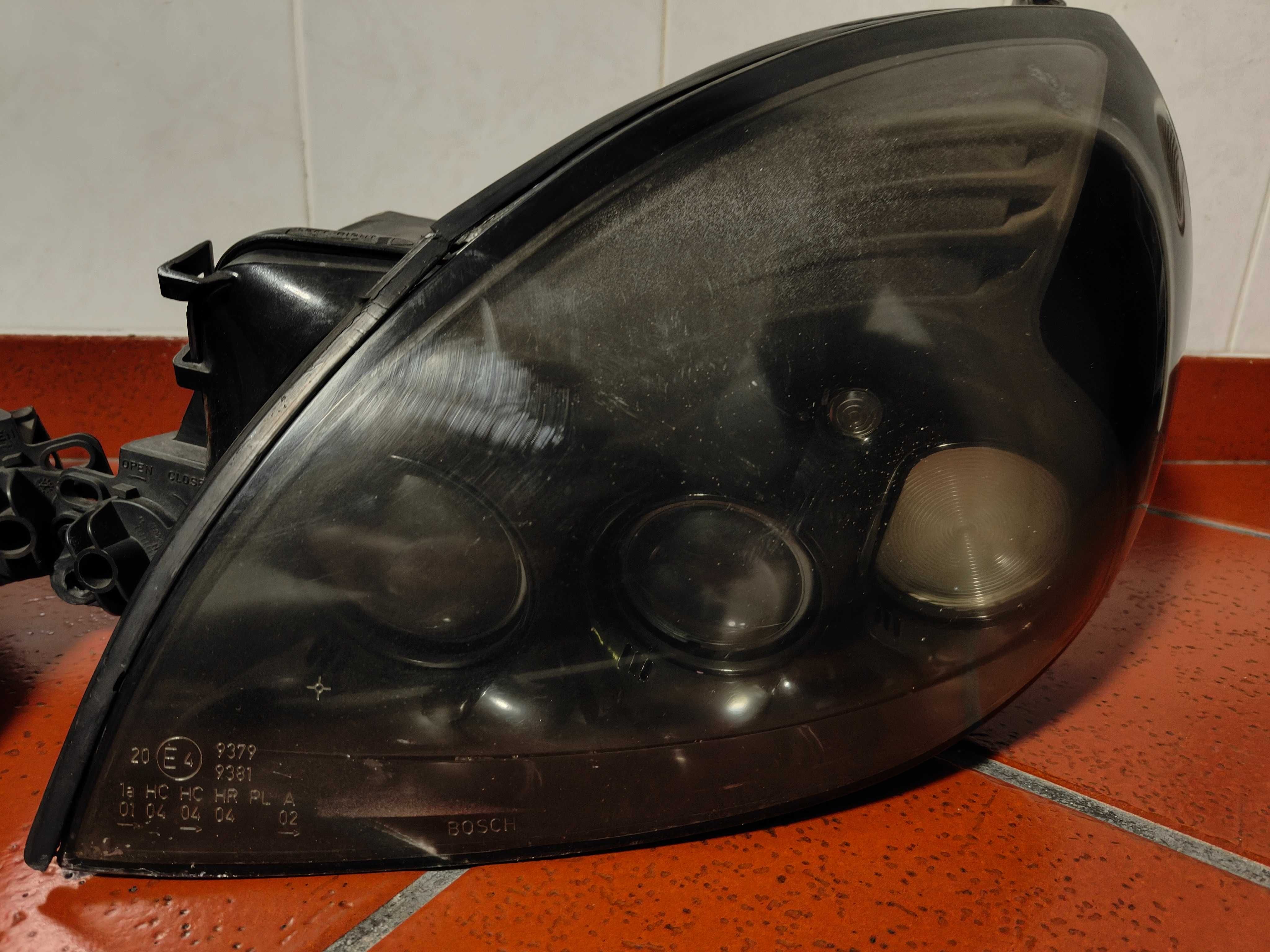 Farol Esquerdo e Direito Ford Puma 1998