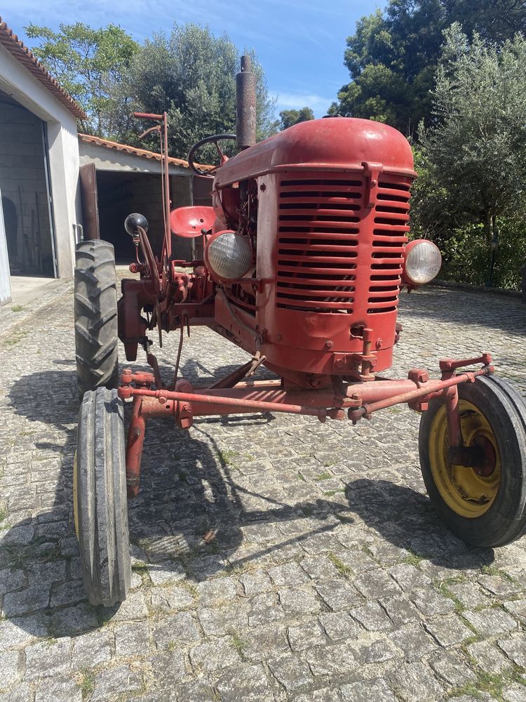 Tractor Massey Fergunson