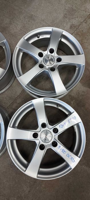 Felgi aluminiowe 7jx16 et20 5x120 BMW