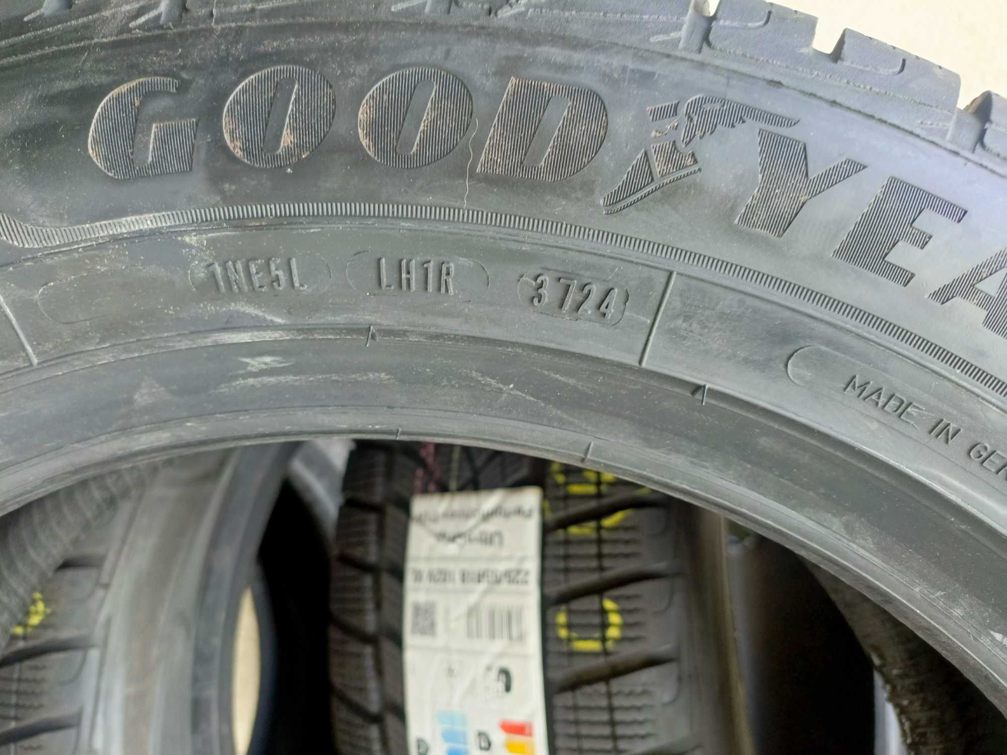 (C) Nowe opony zimowe 225/55/18 Goodyear 2024r