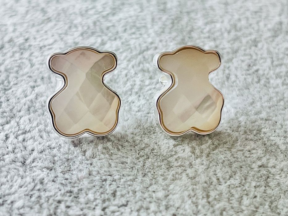 Wyprzedaz Tous color nowe kolczyki miś 1.5 cm