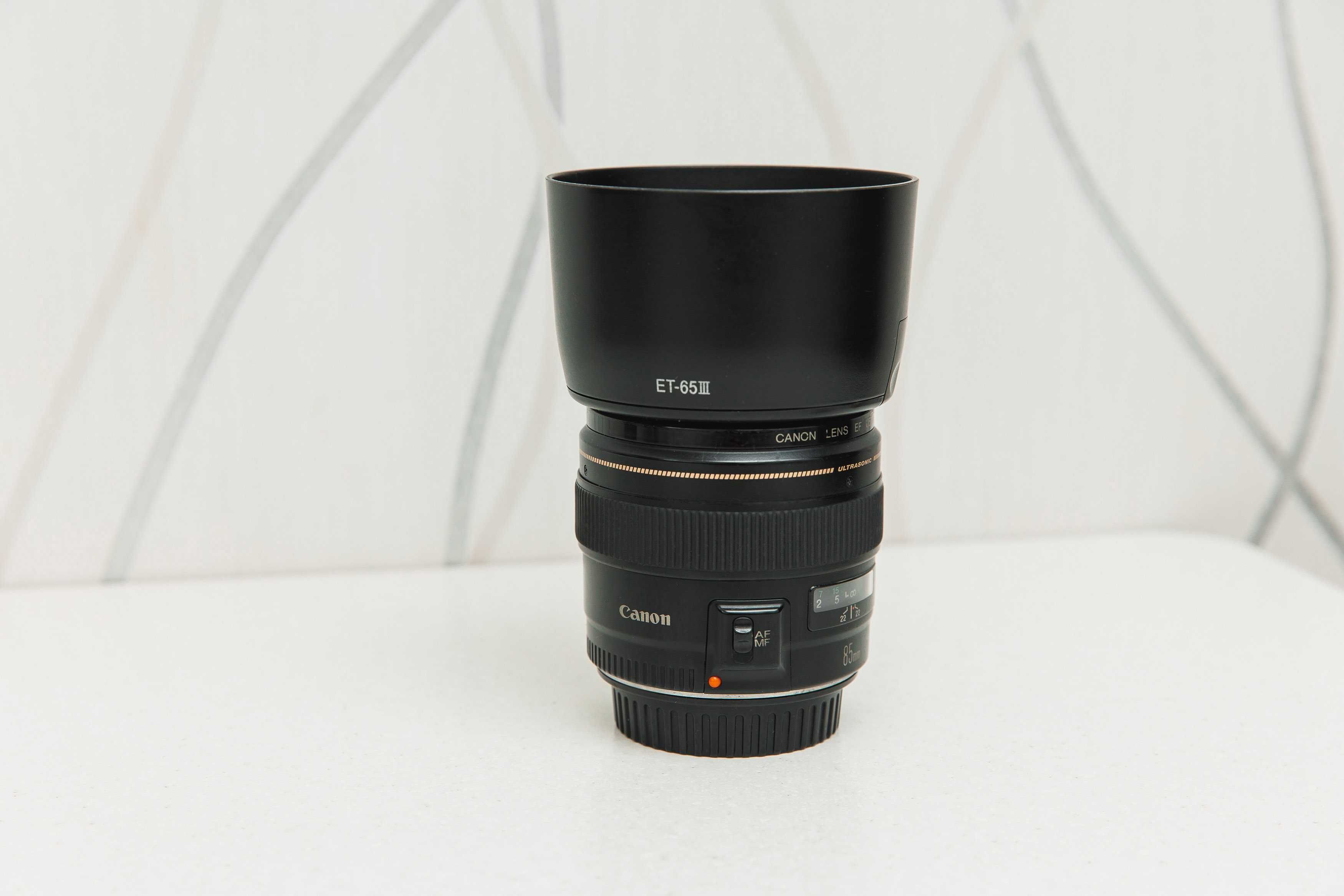 Canon EF 85mm f/1.8 + бленда, полярик и защитный фильтры