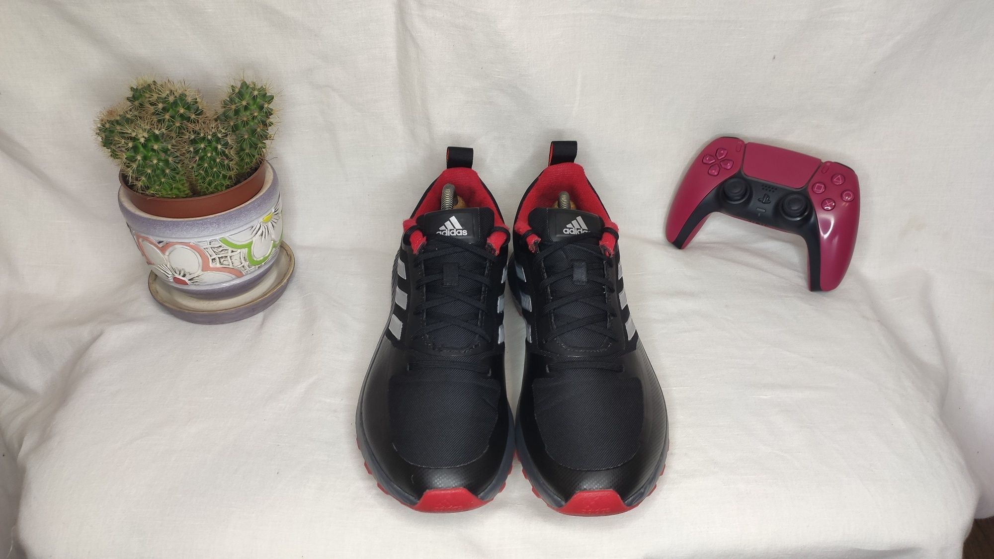 Кросівки Adidas Runafalcon.Розмір 42.5