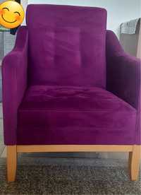 Fotel welurowy fioletowy