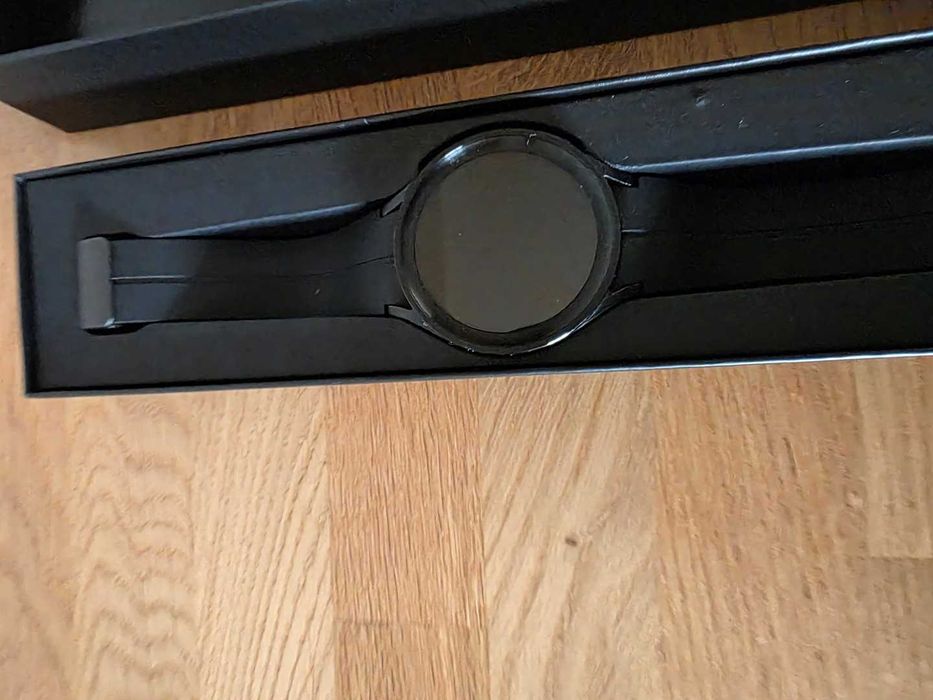 Smartwatch Zegarek Samsung Watch 5 Pro R920 / 45mm czarny-uszkodzony