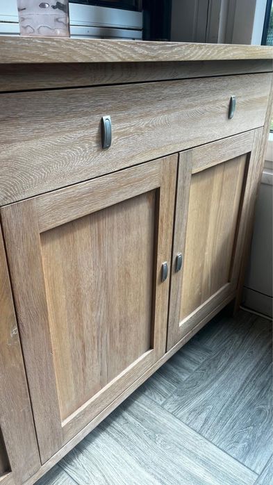 Komoda witryna dębowa bielona