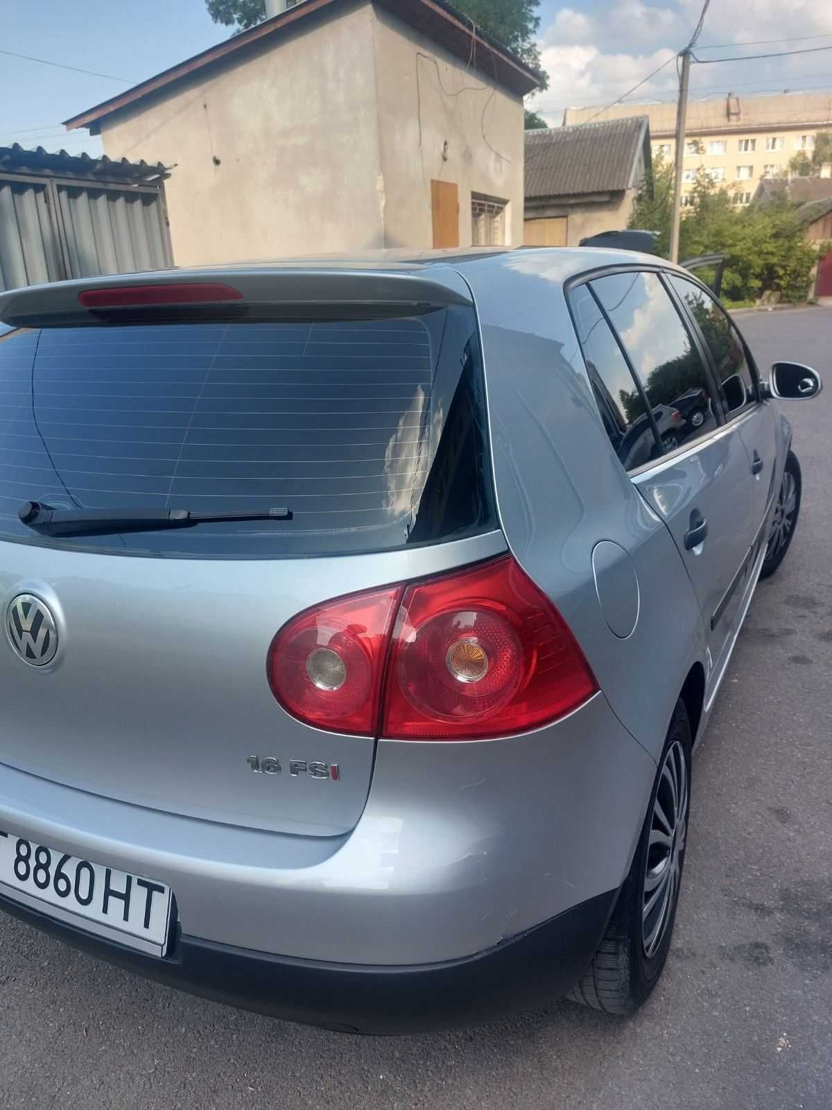 Продам машиVolkswagen golf5