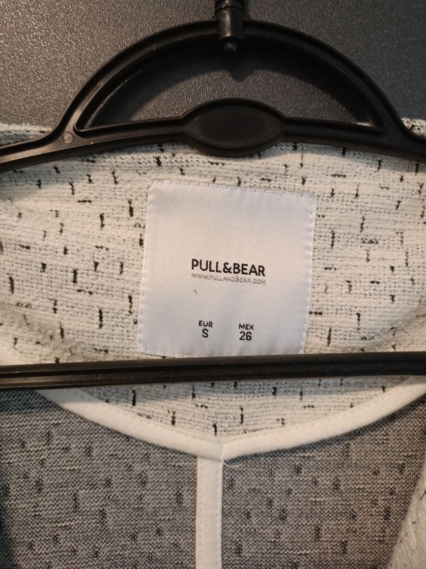 Kardigan/ala płaszczyk z firmy Pull&Bear rozmiar S