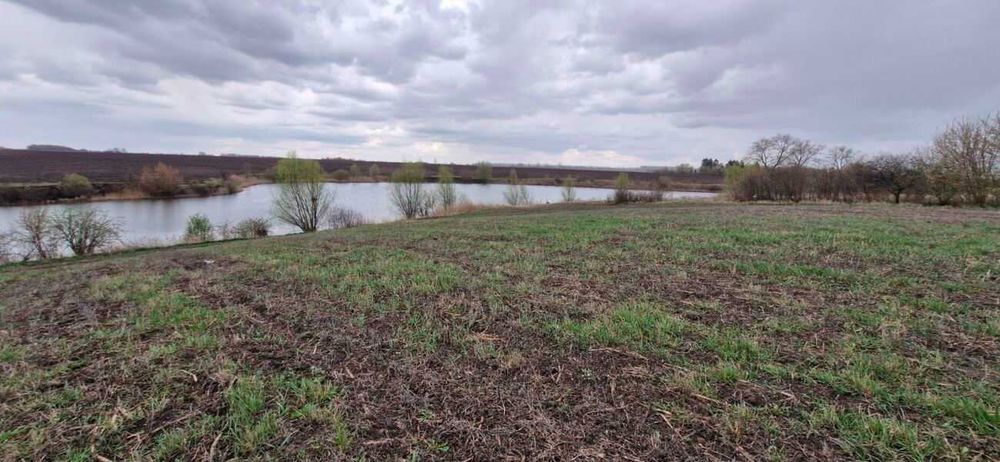 Продаж земельної ділянки в с. Петрівка