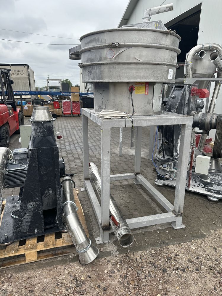 Pulweryzator P800 do tworzyw sztucznych