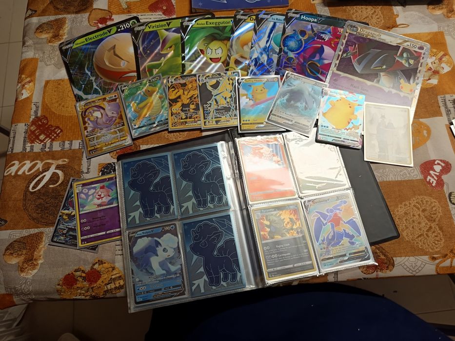 Cartas Pokémon para colecção