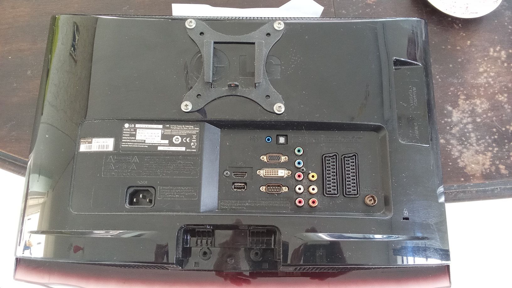 2 TV LCD Marca LG Funcionar  Com 6 Fotos