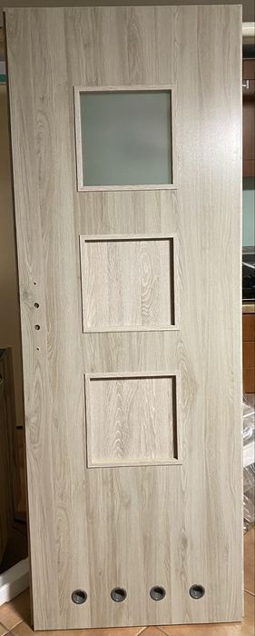 Drzwi łazienkowe lewe 70 standardowe nowe nieużywane