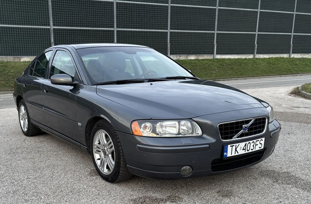 Volvo S60 DOSKONAŁY Stan  Bezwypadkowy Orginalny LAKIER Piękne skóry ZERO RDZY
