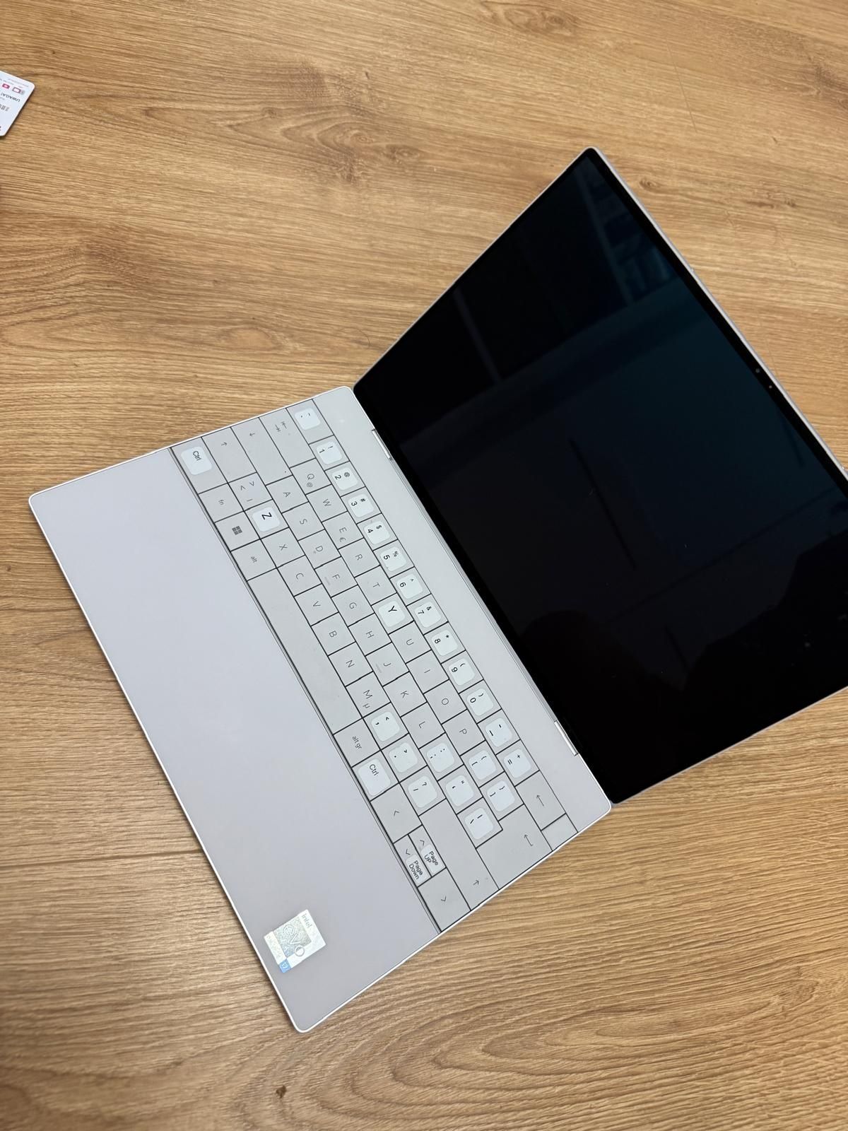 Laptop Dell XPS i7 16GB 1T stan idealny