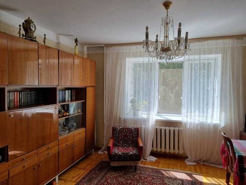 Продам 2 к. квартиру Холодна гора