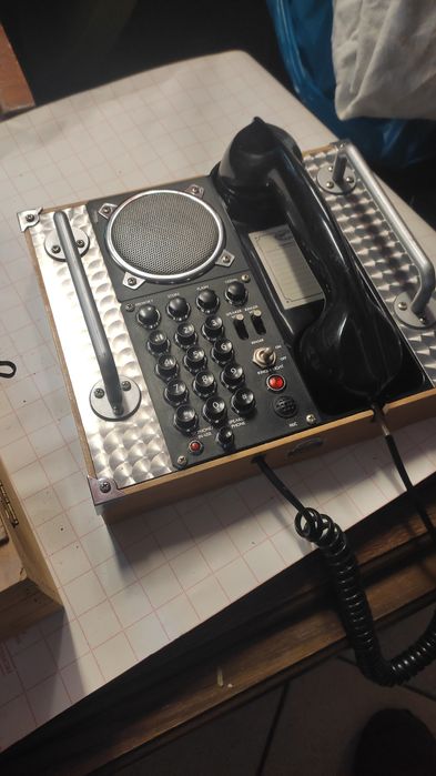 Stary telefon retro Francja vintage.
