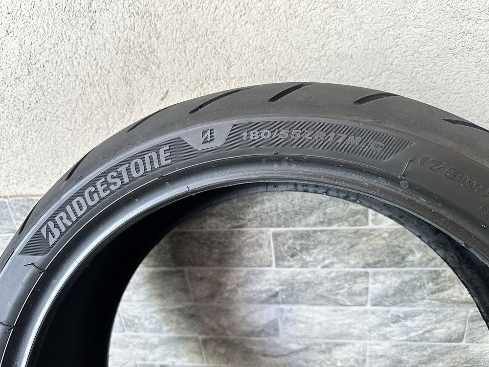 Bridgestone Battax Hypersport S23R 180/55 R17