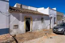 Moradia Típica Algarvia para Recuperar - Moncarapacho - Algarve
