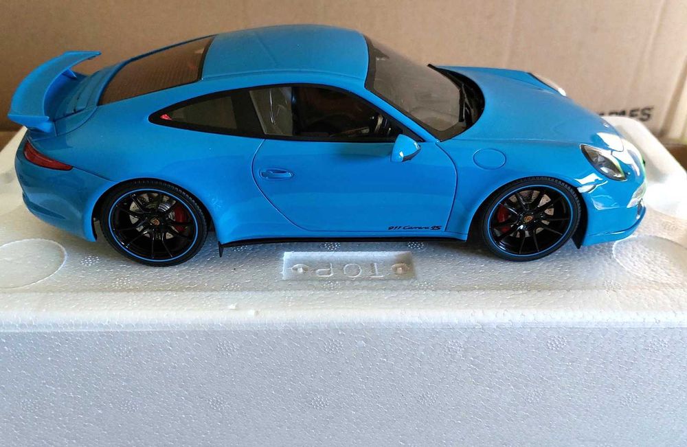 Porsche 911 991 Carrera 4S Aerokit Cup 2014 (GT Spirit 1:18)