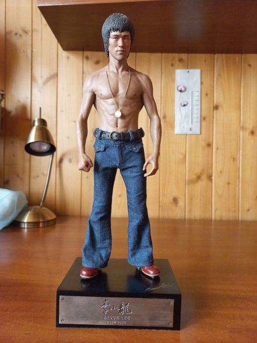 Enterbay Bruce Lee figurka