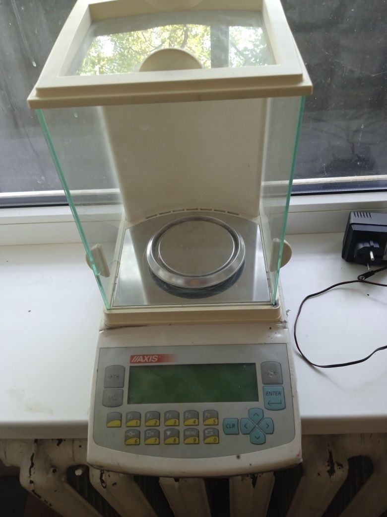 Весы аналитические Axis ANG 200C до 200 г, дискретность 0,0001 г