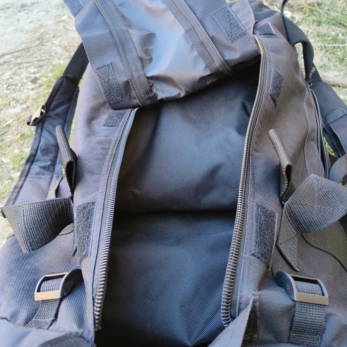 Баул рюкзак сумка чорного кольору 120 літрів