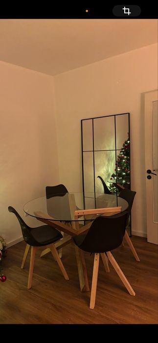 Mesa redonda vidro com cadeiras