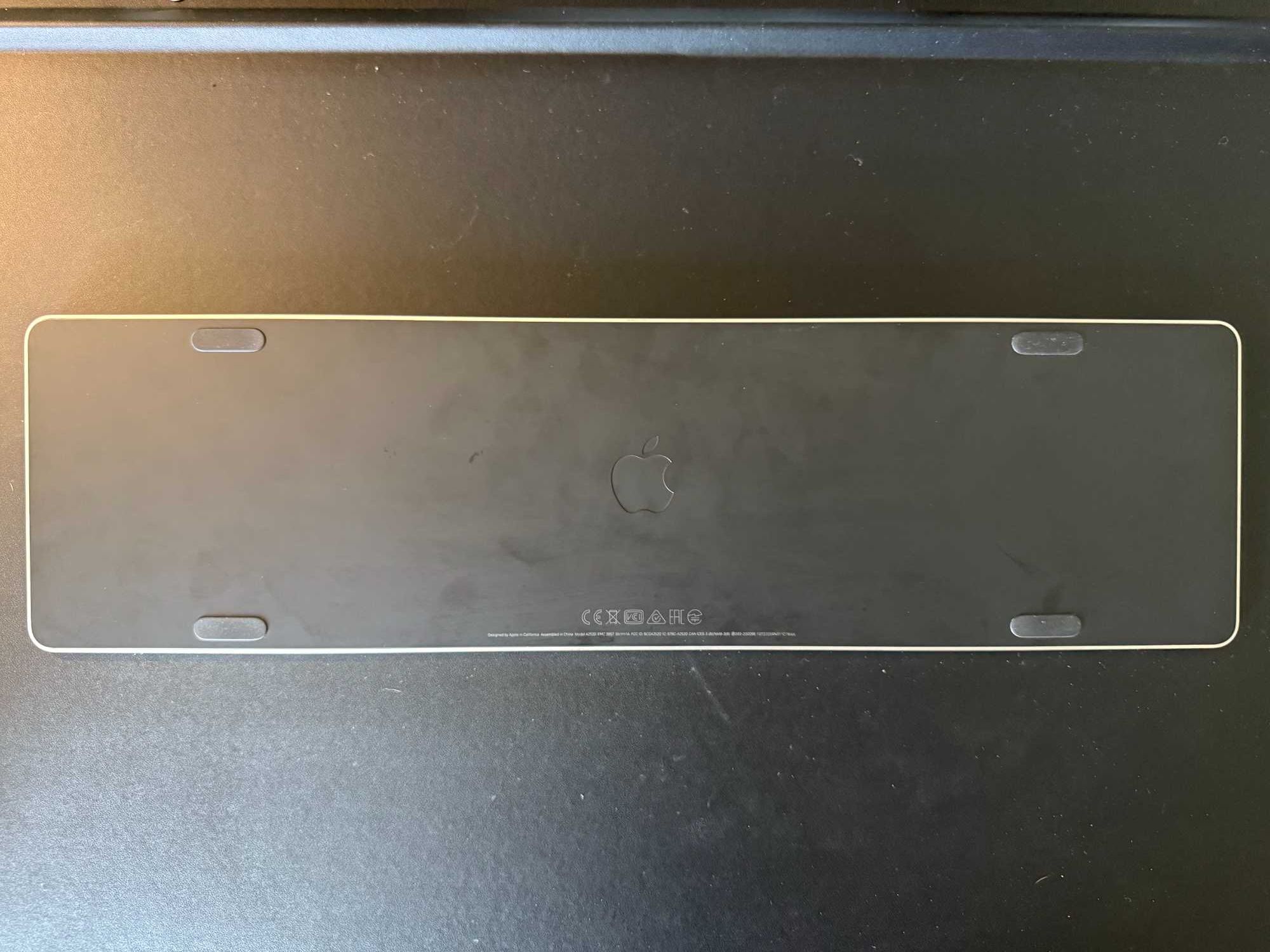 Apple Magic Keyboard (TouchID, Numpad)+ Magic Trackpad- Czarny, FV23%