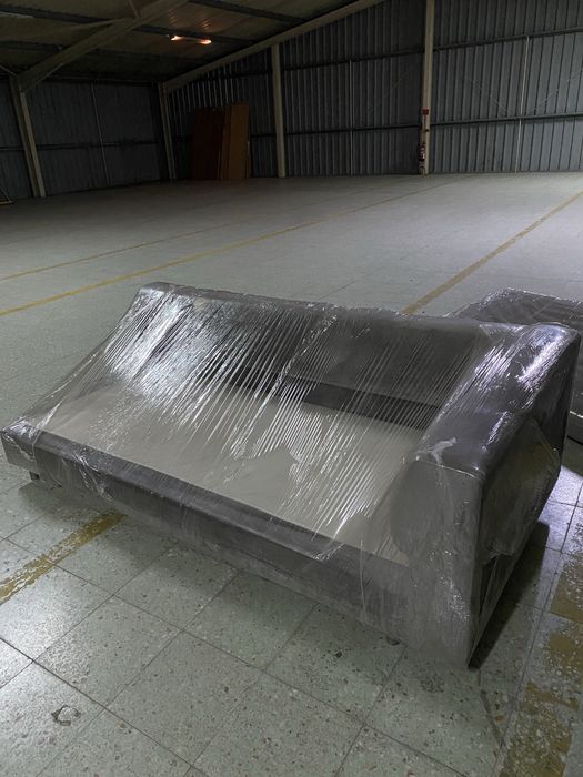 Sofá cinzento - 3 Lugares