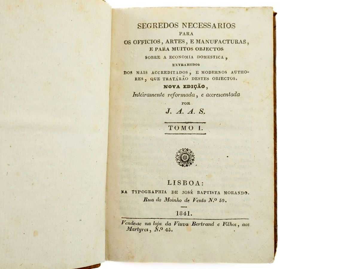 Livro: "Diccionario do theatro portuguez"