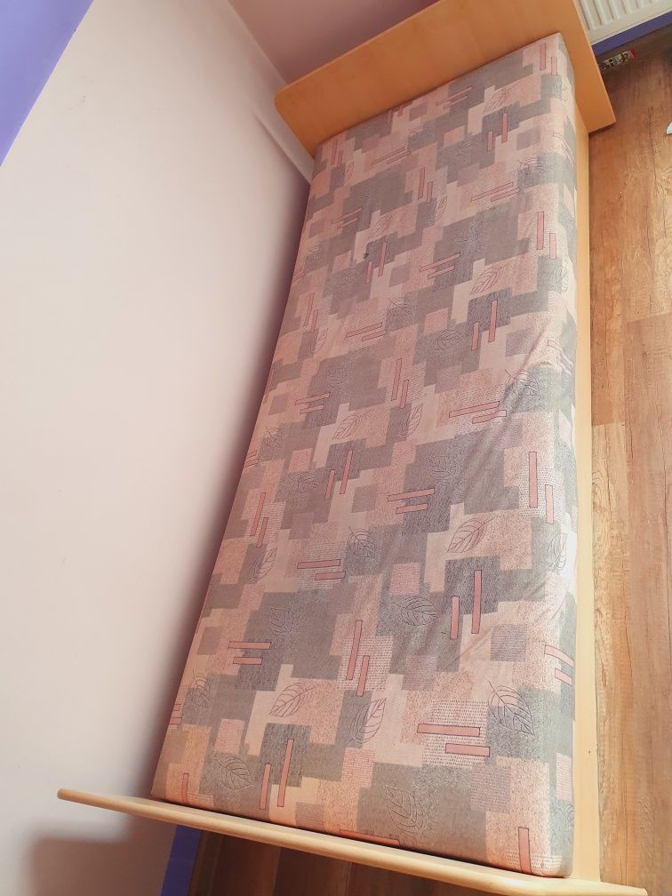 Łóżko z pojemnikiem 80×200 leżanka