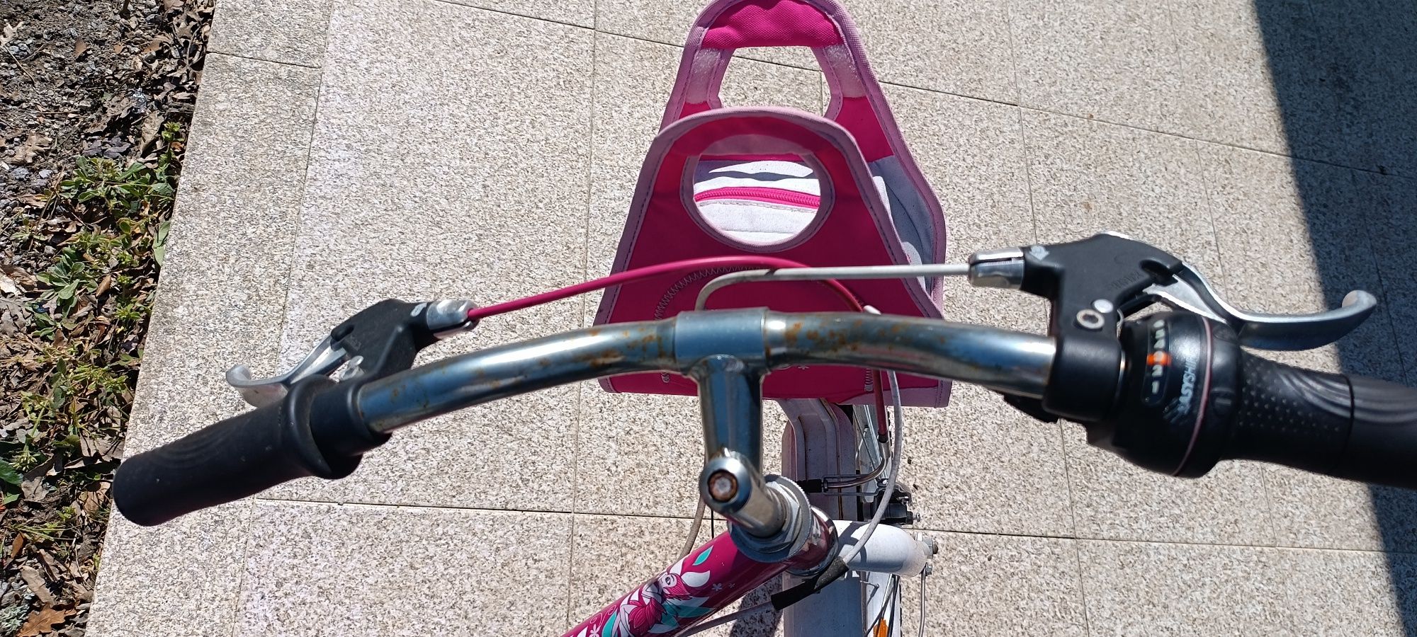Bicicleta menina
