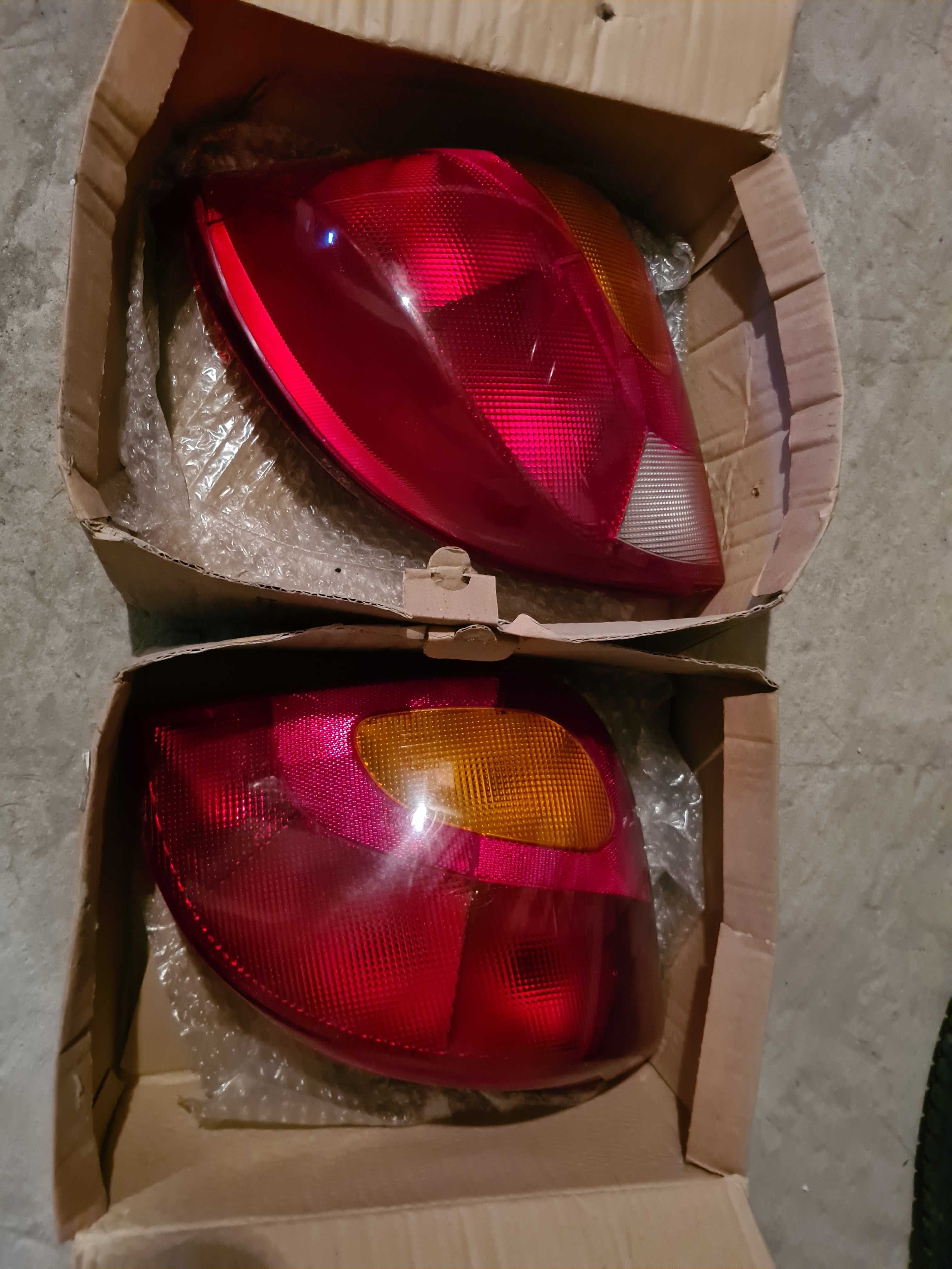 Lampy tylne Ford fiesta 96-99