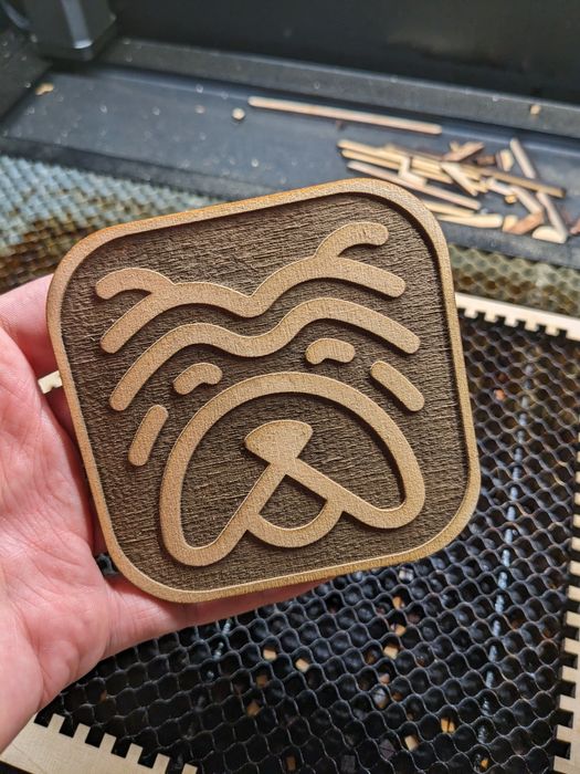 Подставки под чашки  Лазерная гравировка портретов, деревянные магниты