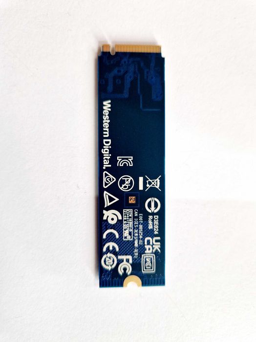 Disco SSD Interno WD Blue SN750 ( 1TB - NVMe)