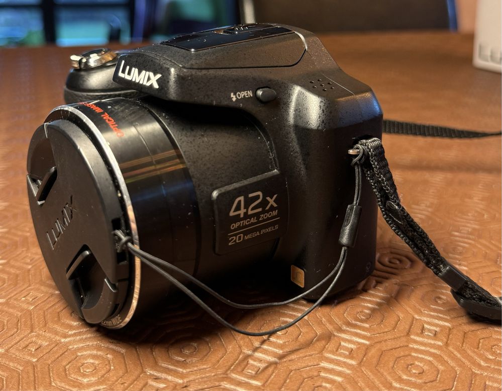 Máquina fotográfica Panasonic  LZ 40 Lumix