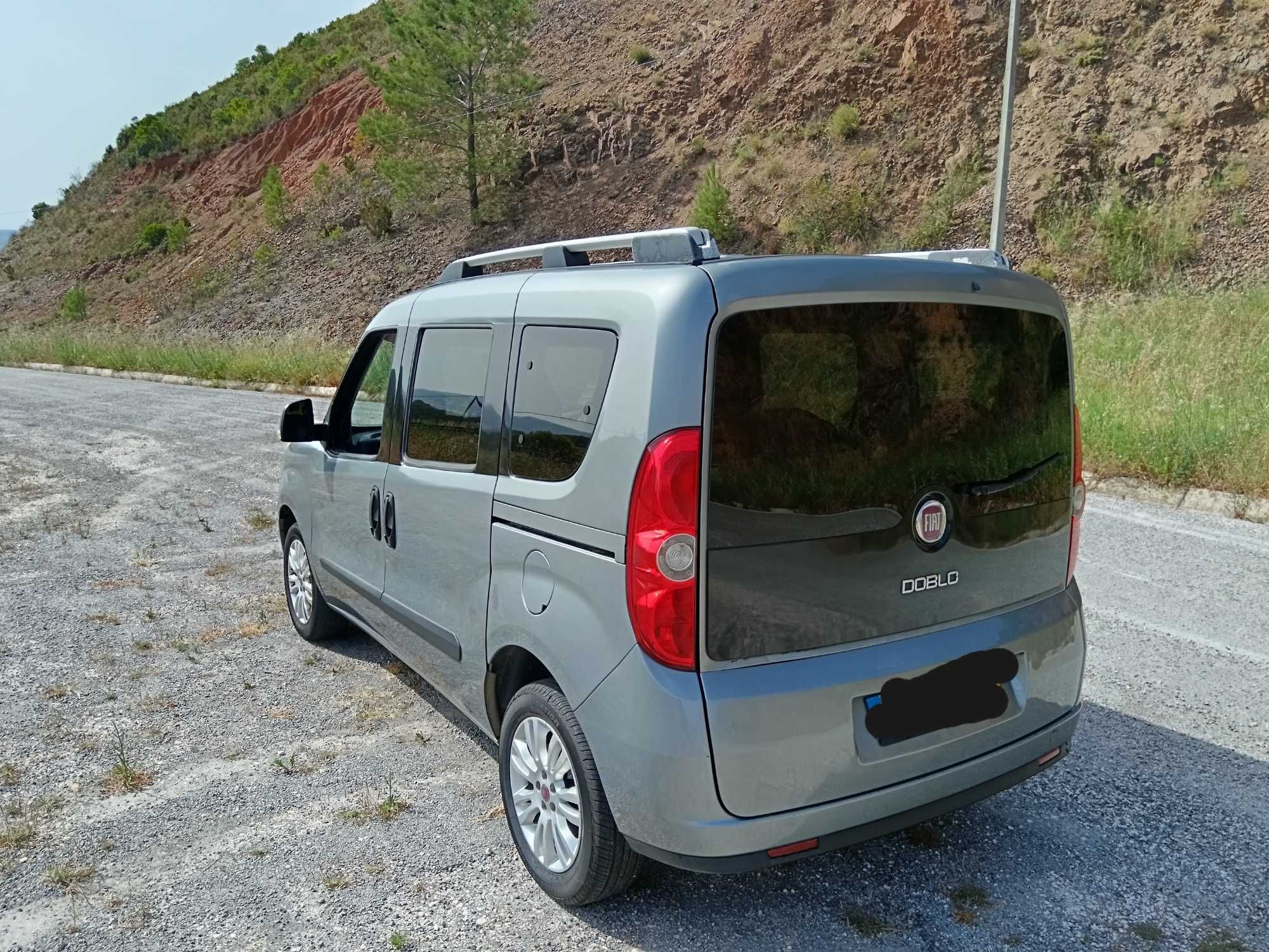 Fiat doblo 7 lugares 1.3 MultiJet 2010