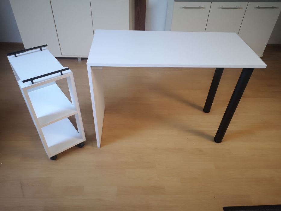 Stolik biurko z szafką rolkach manicure nail art