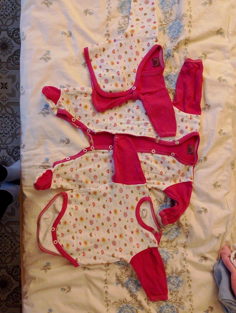 Koszulka pajac body śpiochy komplet