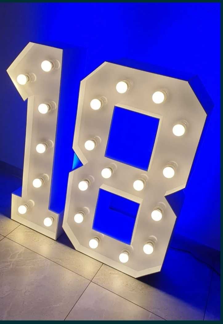 Podświetlane cyfry led, 18,20,30,40,50, napis love,ścianki balonowe