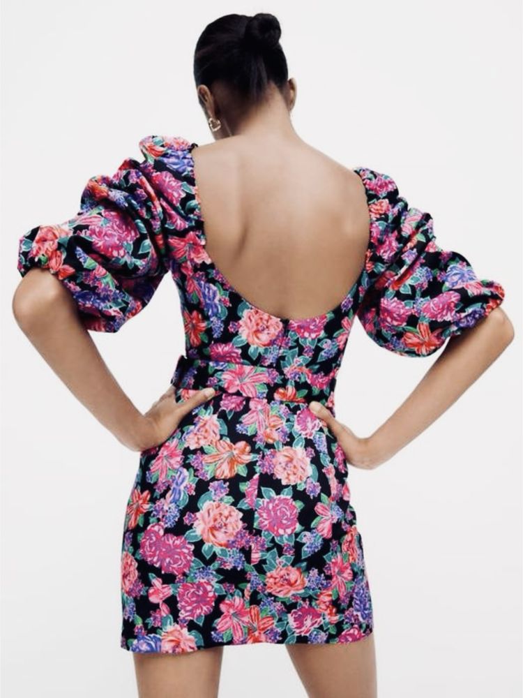 ZARA сукня в квітковий принт