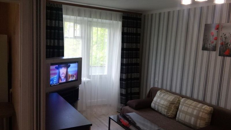 Французский  бульвар / .  Довженко. Институ т Филатова. Госпиталь