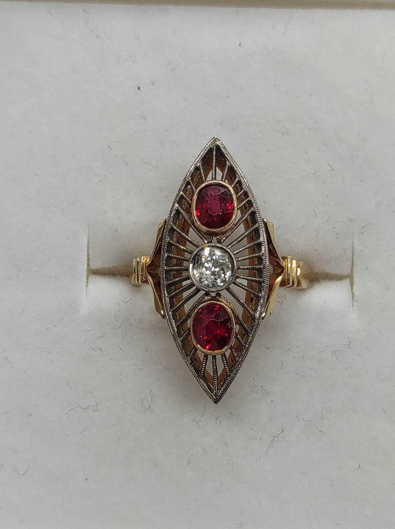 Złoty pierścionek z brylantem Vintage / Wycena na 5000 PLN