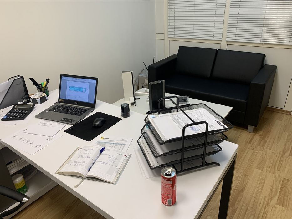 Стіл офісний (б/в)