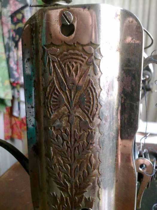 Швейная машинка SINGER