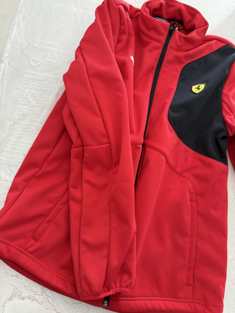 Nowa Kurtka Scuderia Ferrari F1 Softshell rozmiar M