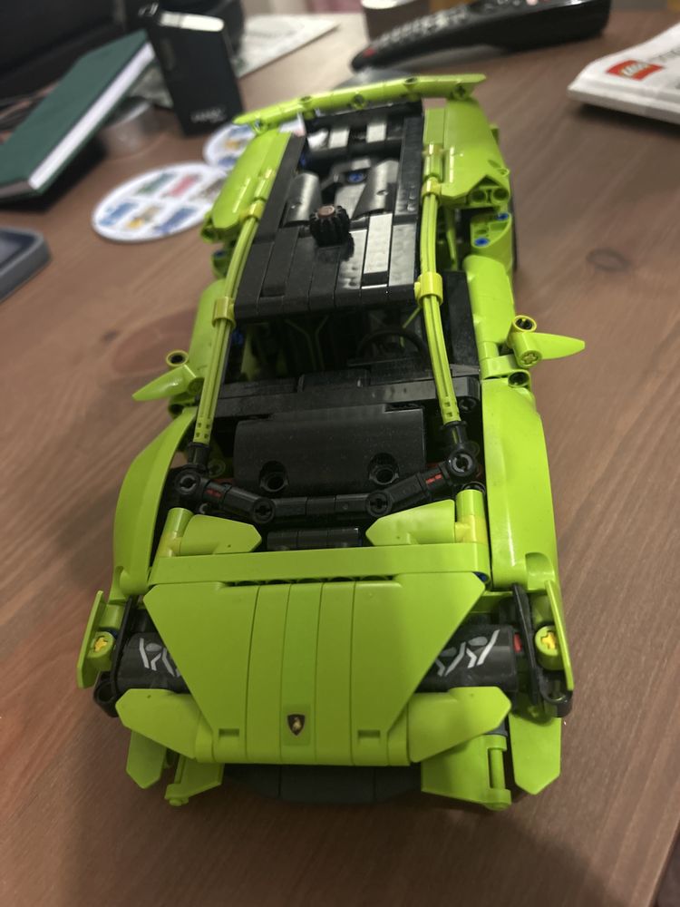 LEGO TECHNIC Lamborghini Huracan