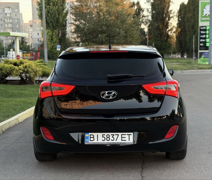 Hyundai i30 1.6MPI Дуже Гарна Офіціал!