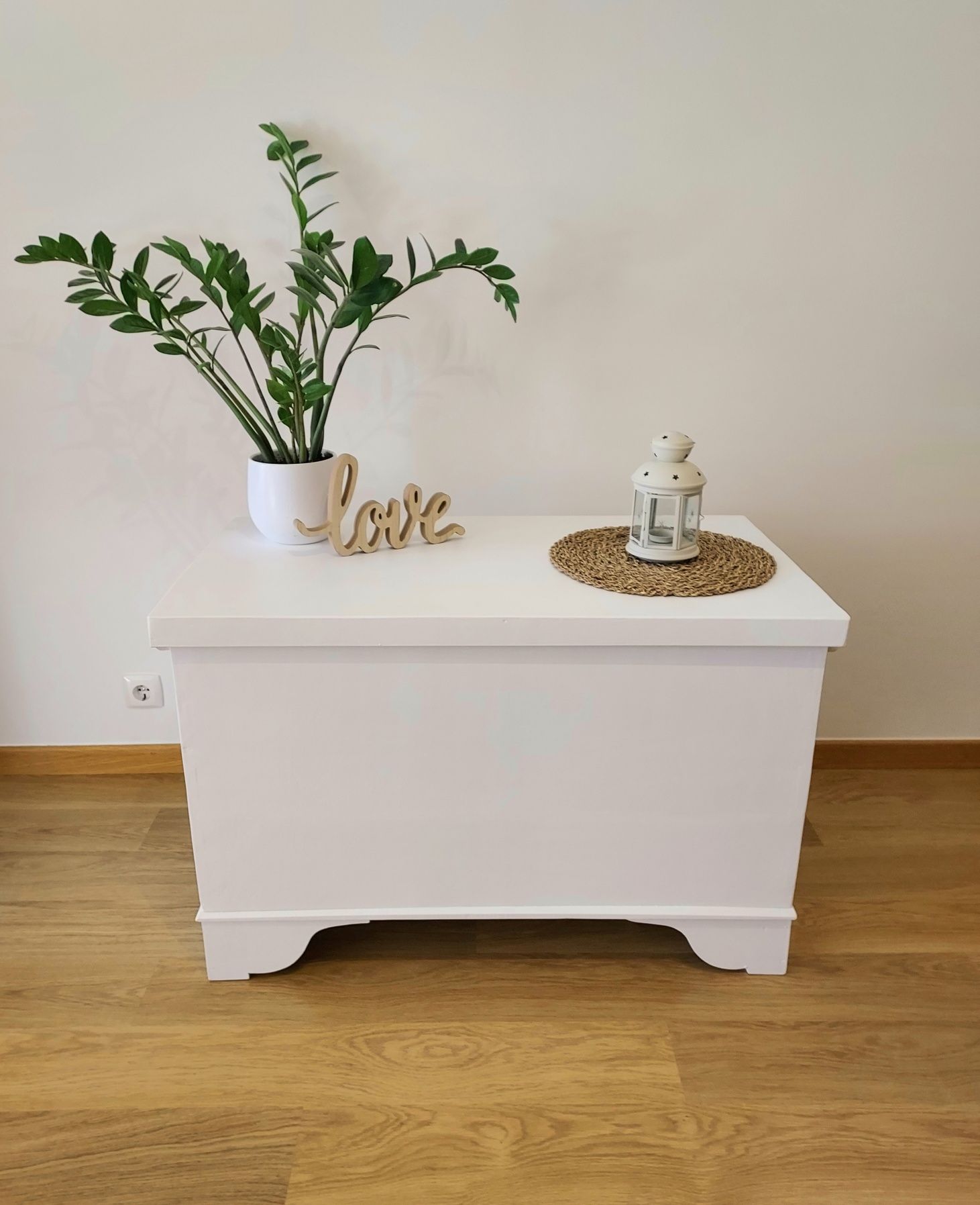 Móvel/Baú de Madeira Branco (com entrega)